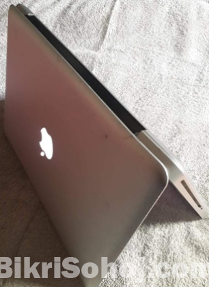 Apple Mackbook pro